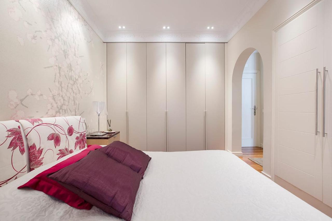Habitacion En Vivienda Gran Via ビルバオ エクステリア 写真
