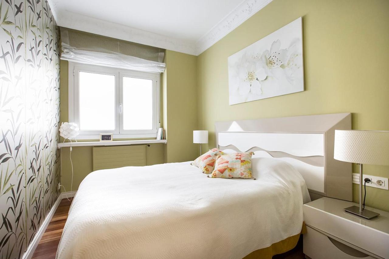Habitacion En Vivienda Gran Via ビルバオ エクステリア 写真
