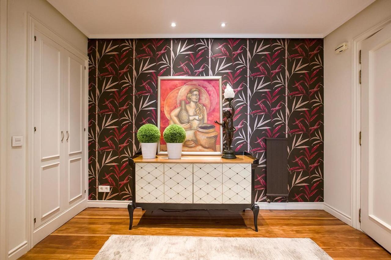 Habitacion En Vivienda Gran Via ビルバオ エクステリア 写真